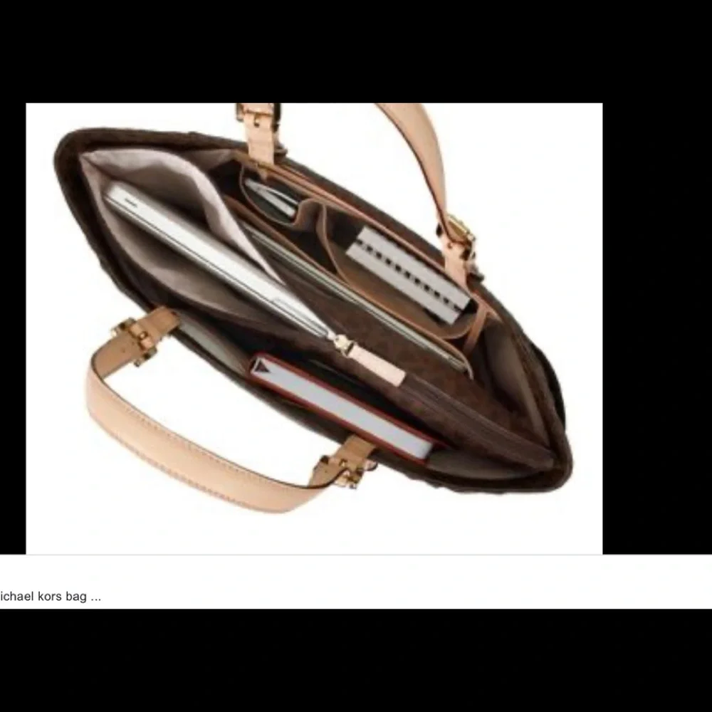 Micheal Kors Tote